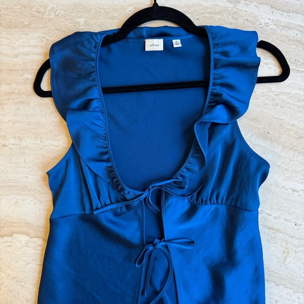 Aritzia blue satin front top with ruffle detail - Picture 2 of 2